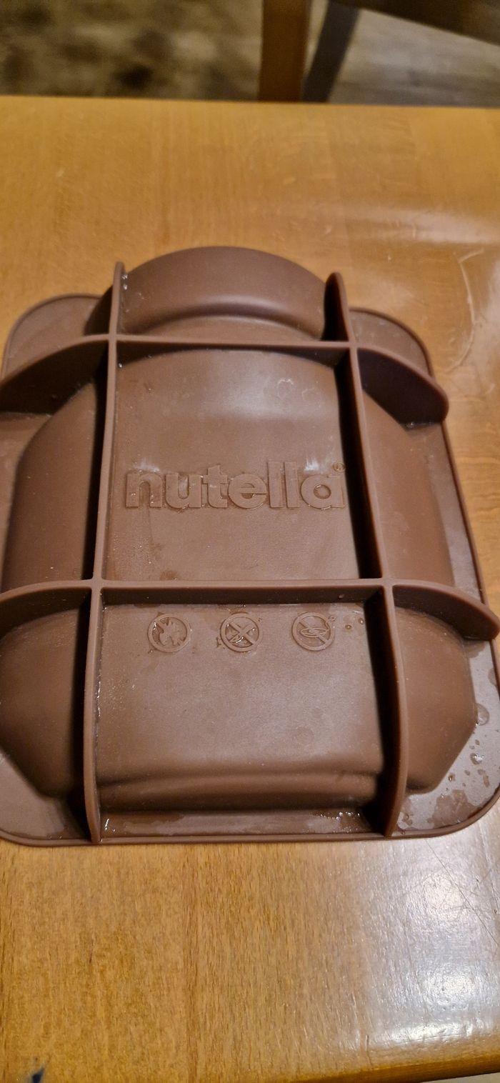 Moule à gâteau Nutella et livre de recette - photo numéro 3