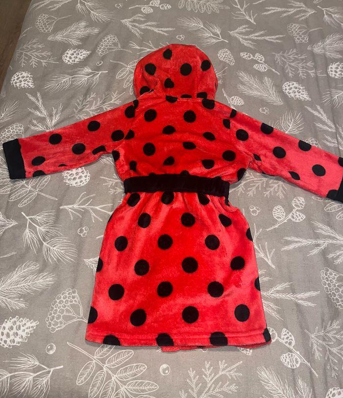 Peignoir Miraculous Ladybug taille 4 ans - photo numéro 3