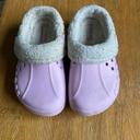 Sabots Crocs fourrés roses et crème taille J1