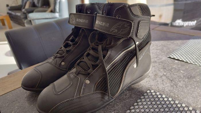 Chaussure moto IXS - photo numéro 1