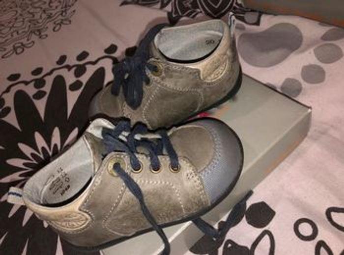 Chaussure premiers pas bébé garçon taille 20 ! - photo numéro 3