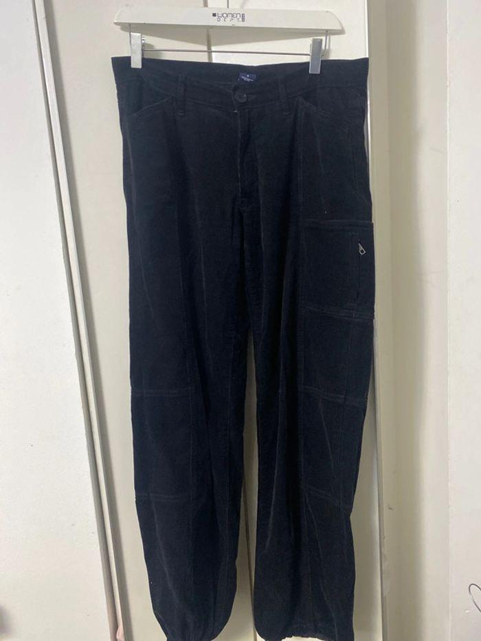 Pantalon velours. Gap. Taille S . - photo numéro 1