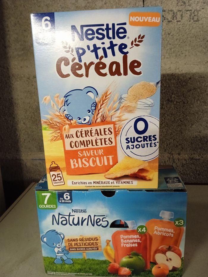 Céréales Nestlé et gourdes compote Nestlé