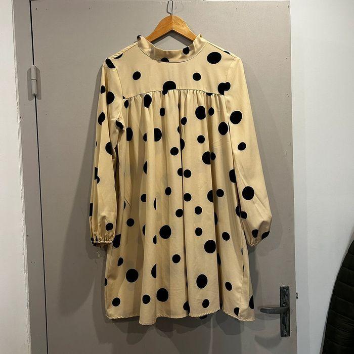 Robe à pois - photo numéro 1