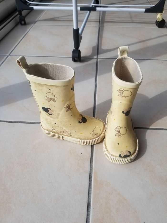 Bottes Minnie taille 21