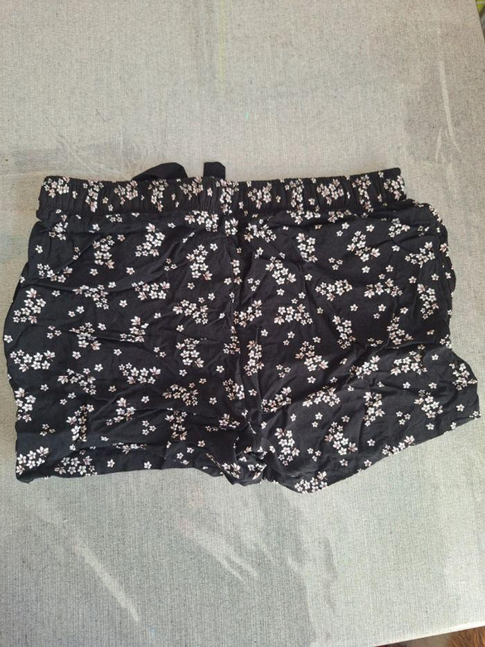 Lot 2 shorts fluide femme T36 - photo numéro 4