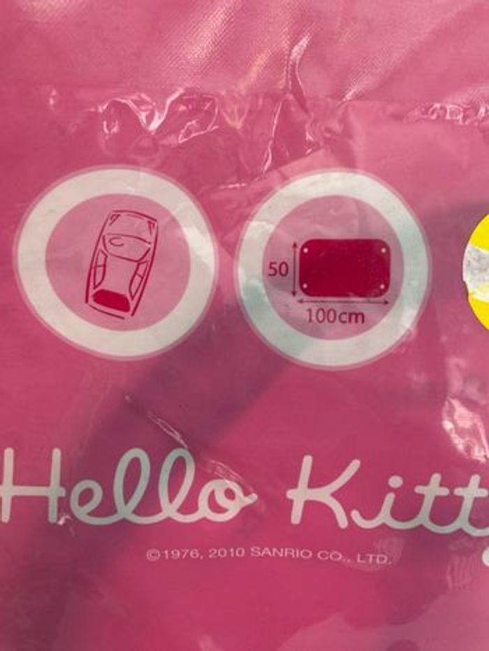 Pare soleil arrière hello kitty NEUF - photo numéro 3