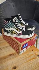 Basket vans