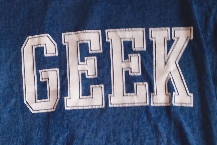 T-shirt geek - photo numéro 3