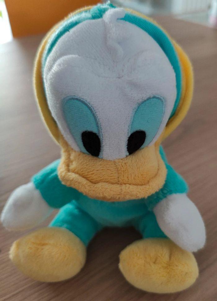 Peluche Donald en grenouillère bleue - photo numéro 5