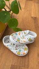 Chaussures ananas 18