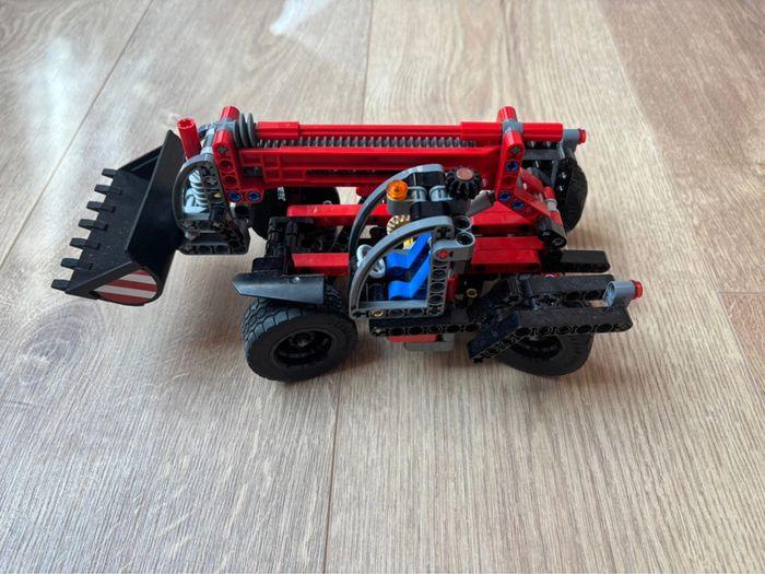 Lego Technic 42061 (2 en 1) - Le Manipulateur Télescopique - photo numéro 3