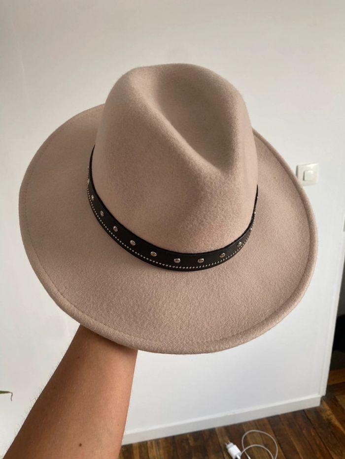 Chapeau beige pimkie - photo numéro 11