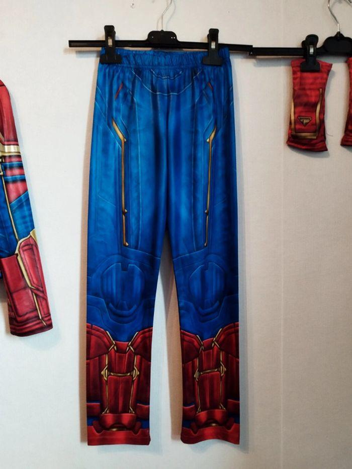 Costume déguisement 4 pièces Captain Marvel taille 7/8 ans - photo numéro 8