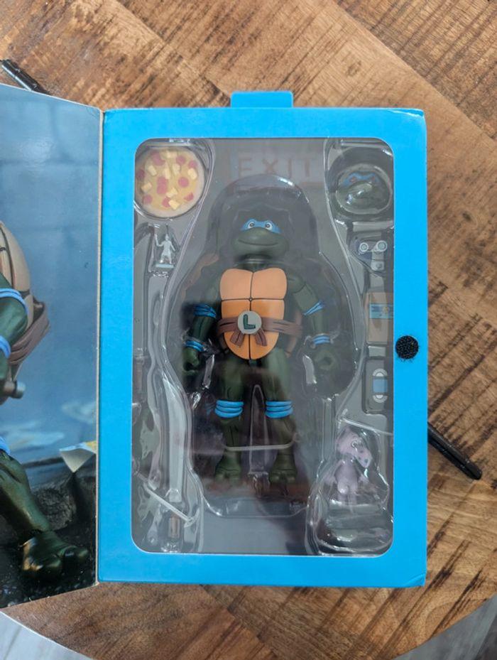 Figurine Neca TMNT Leonardo Neuf scellé - photo numéro 2