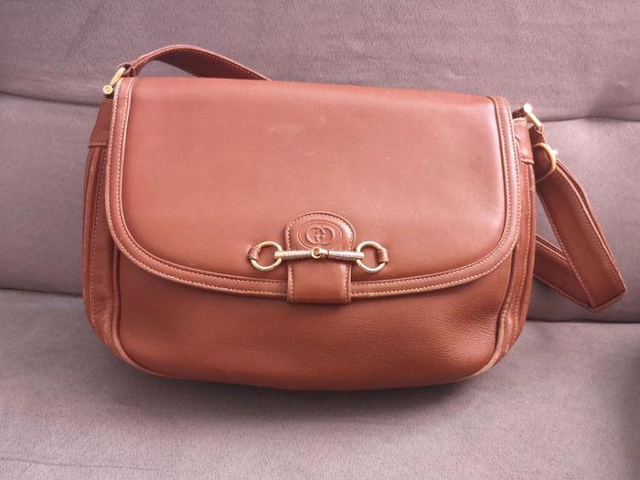 Sac à main bandoulière Gucci cuir marron vintage - photo numéro 2