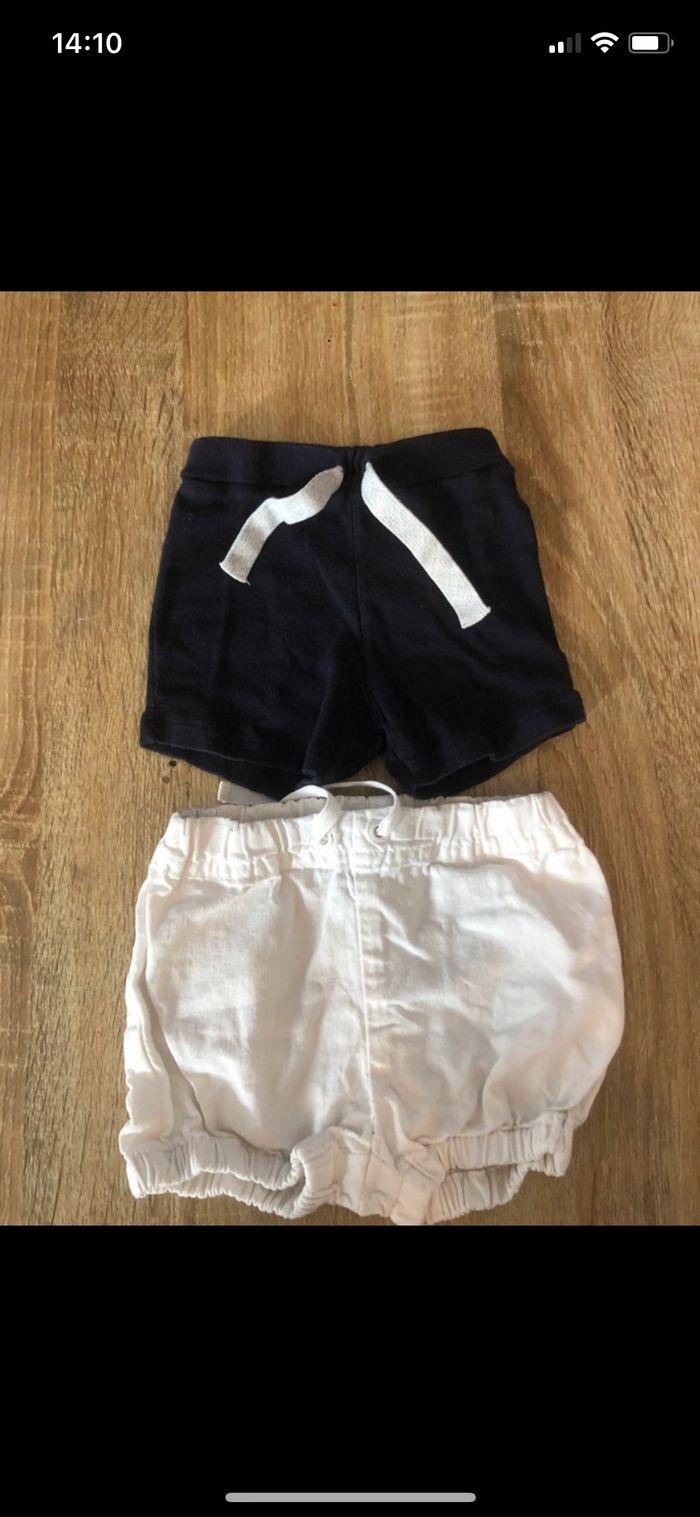 2 shorts 6 mois petit bateau - photo numéro 1