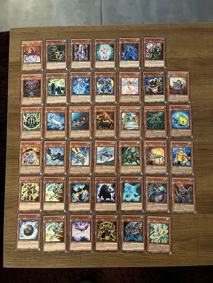 Carte yu-gi-oh - photo numéro 1