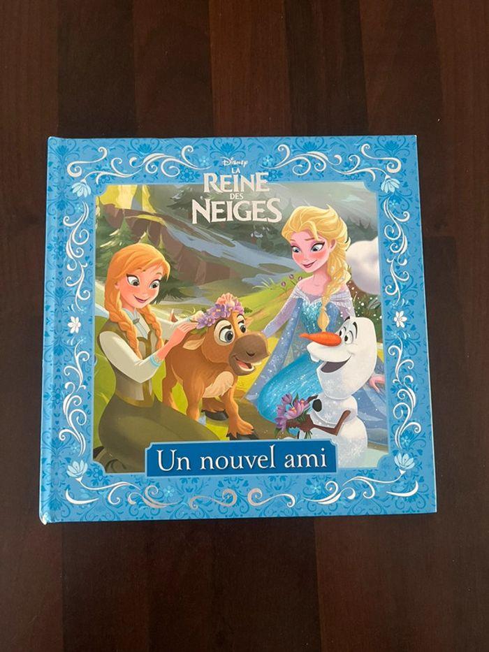 Livre reine des neiges un nouvel ami parfait état. Hachette jeunesse . - photo numéro 1