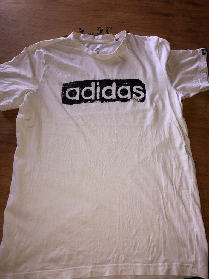 T-shirt adidas - photo numéro 1