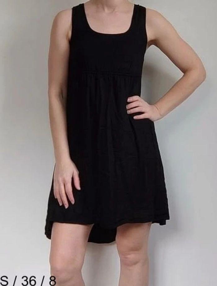 Robe noire Ici et maintenant taille 36 💖 - photo numéro 2