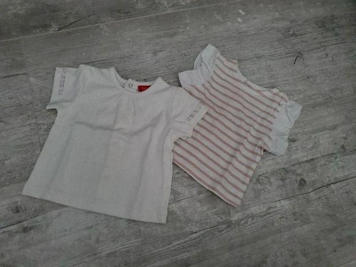 Lot de 2 t-shirts  taille  1 mois - photo numéro 1