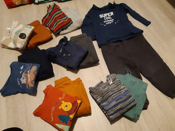 Lot de 25 vêtements pour l'hiver pour bébé garçon taille 23 mois/2 ans - photo numéro 4