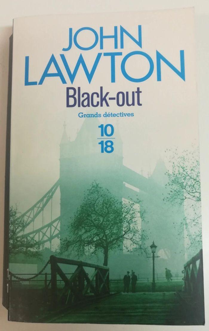 Livre Black out - photo numéro 1