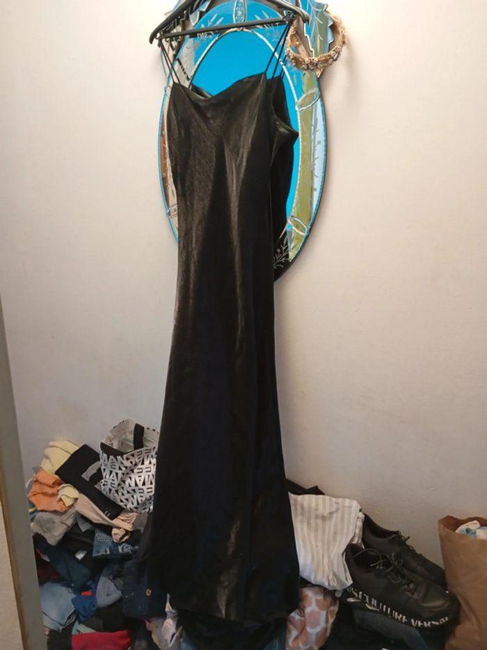 Robe maxi noir satin t 38 - photo numéro 1