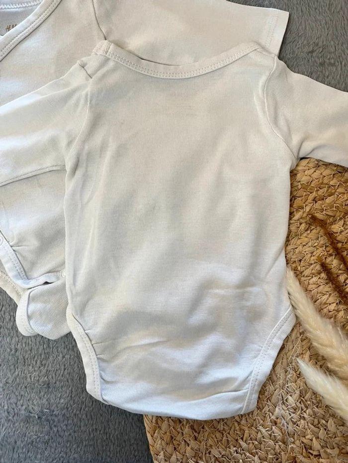 Lot de 2 bodys H&M naissance mixte - photo numéro 4