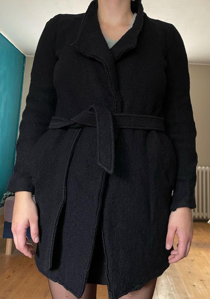 Manteau noir - photo numéro 2