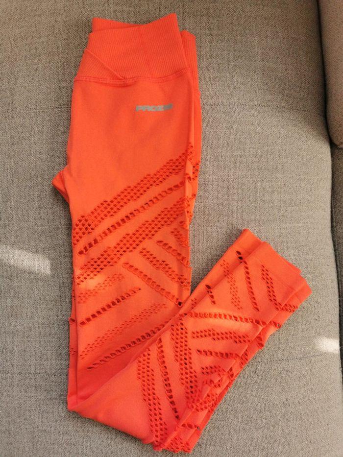 Legging Prozis orange édition limitée taille XS - photo numéro 1