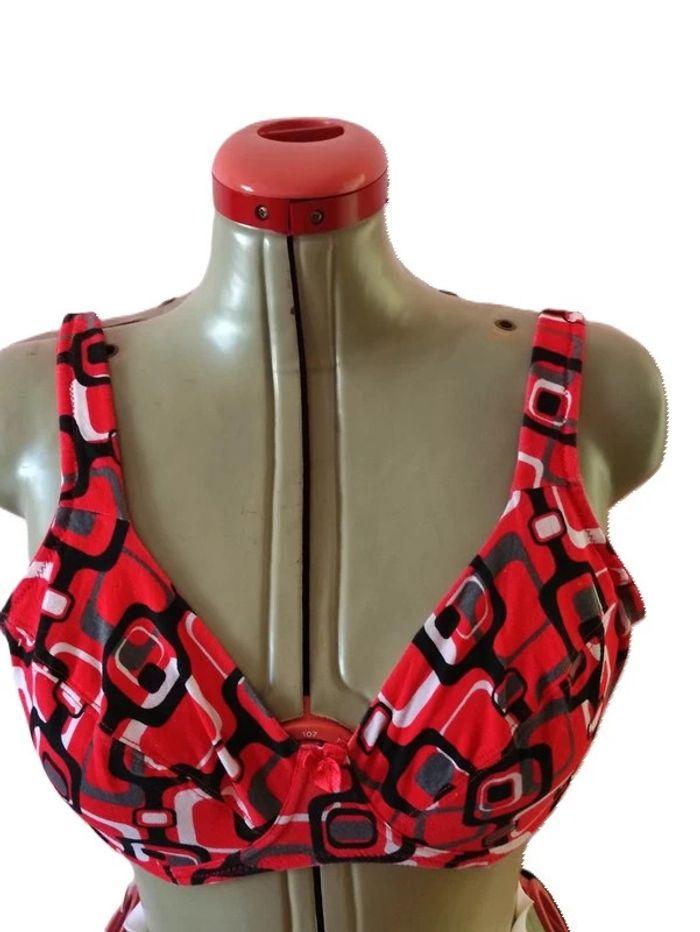 Soutien gorge Avec armatures 100 D Blancheporte Rouge  noir sans étiquette sans emballage - photo numéro 1