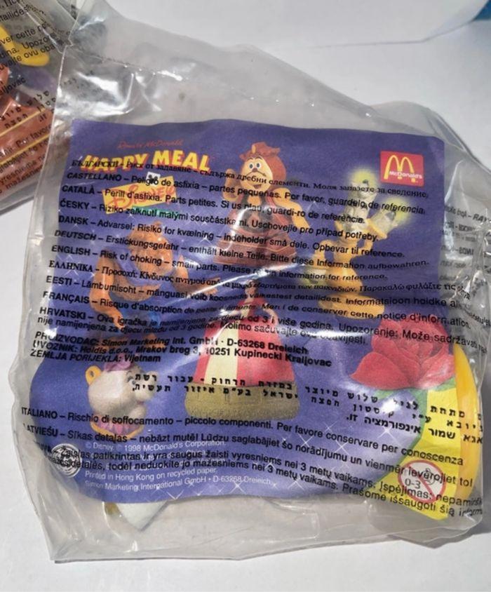 Lot jouets Disney La belle et la bête 2 McDonald’s happy meal - photo numéro 2