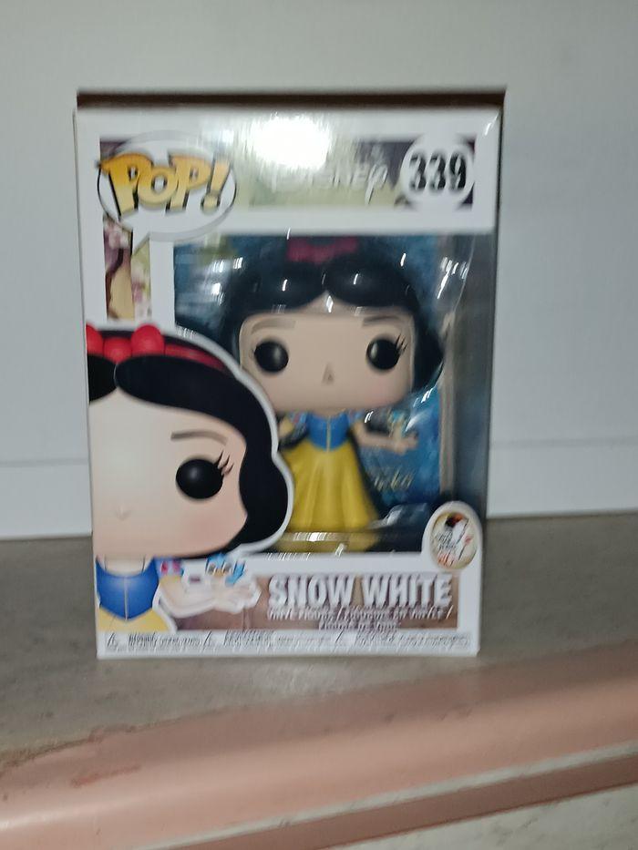 Figurine funko POP Blanche Neige 339 - photo numéro 1