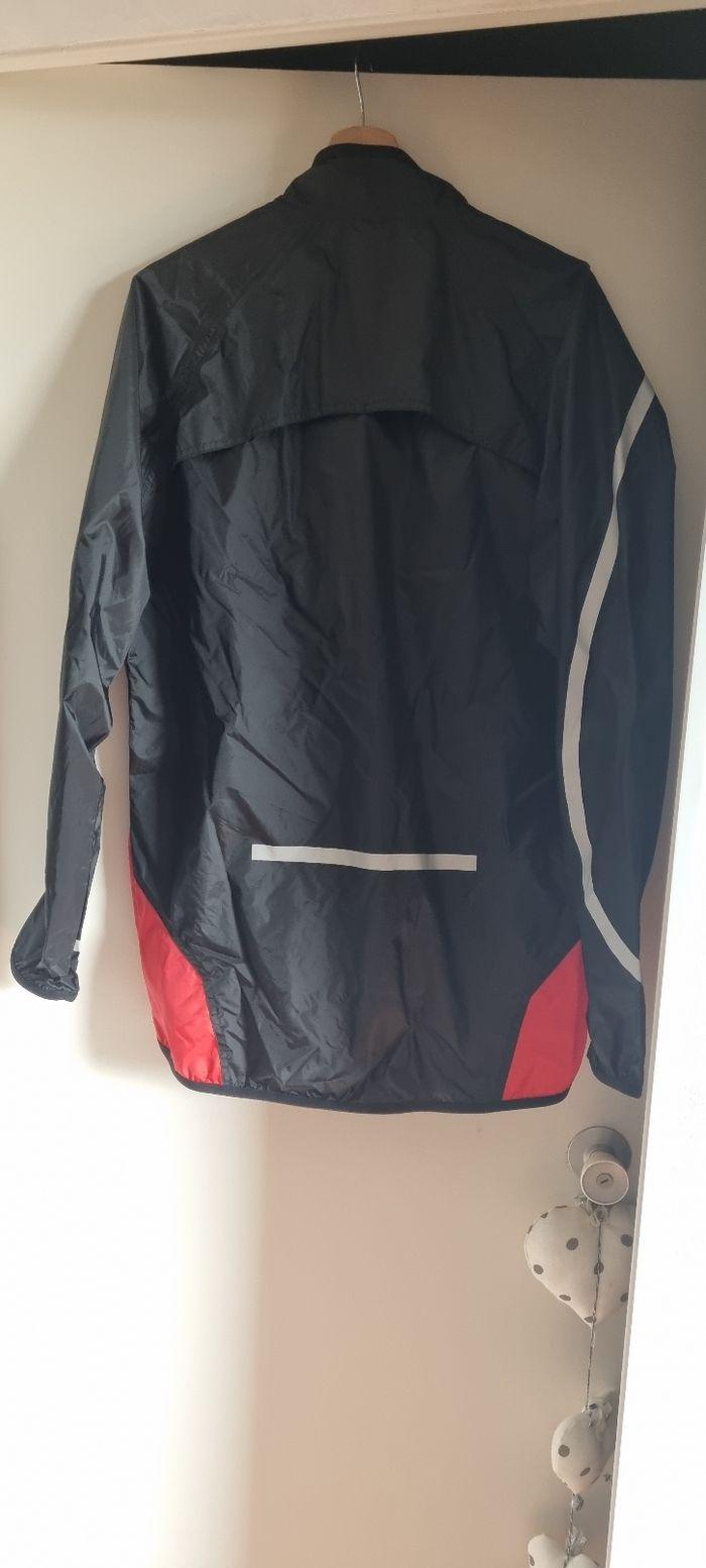 KWAY CYCLISTE BTWIN TAILLE L - photo numéro 2