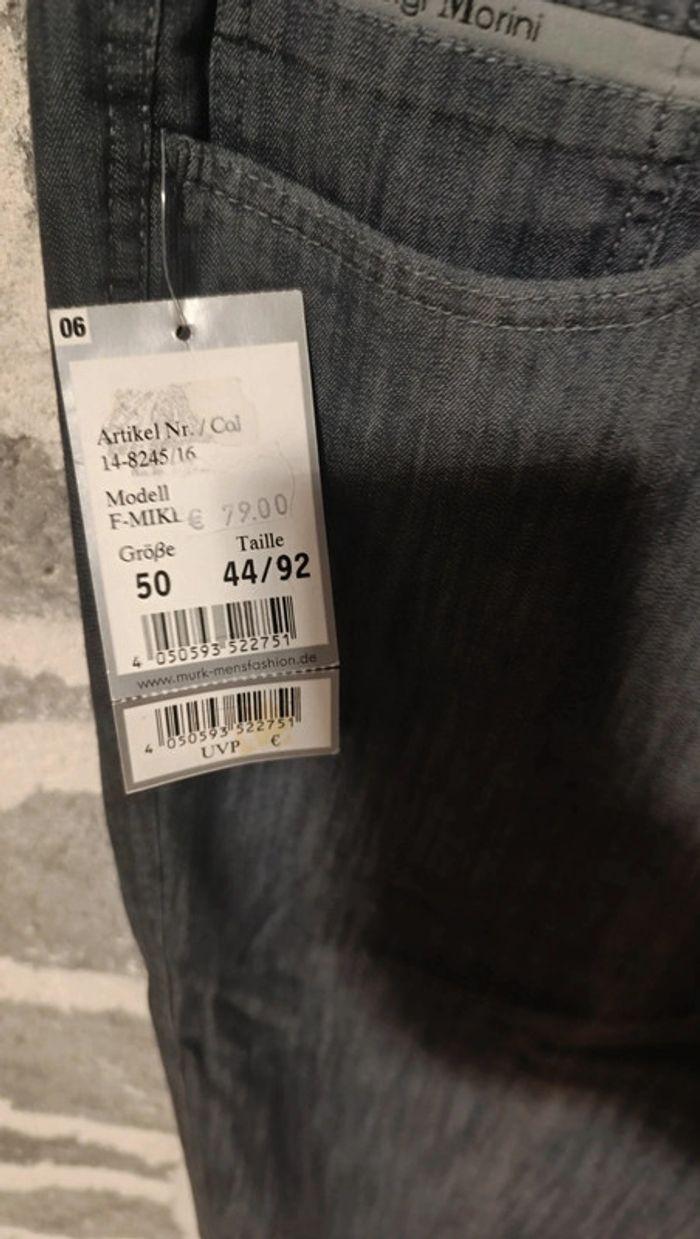 Jeans neuf taille 44 - photo numéro 3