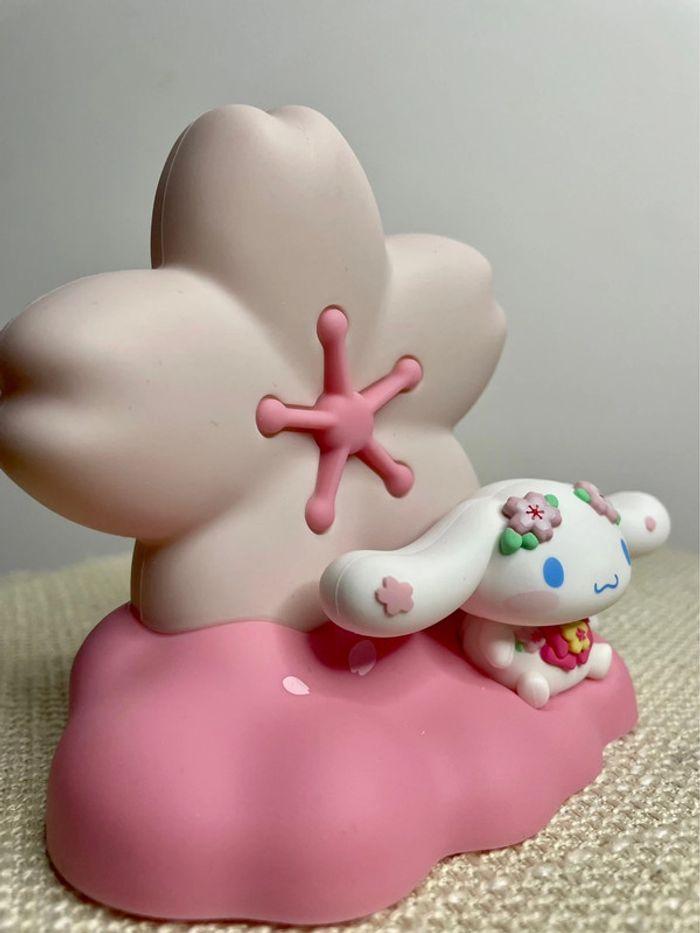 Veilleuse figurine fleur de cerisier sanrio Cinnamoroll - photo numéro 17