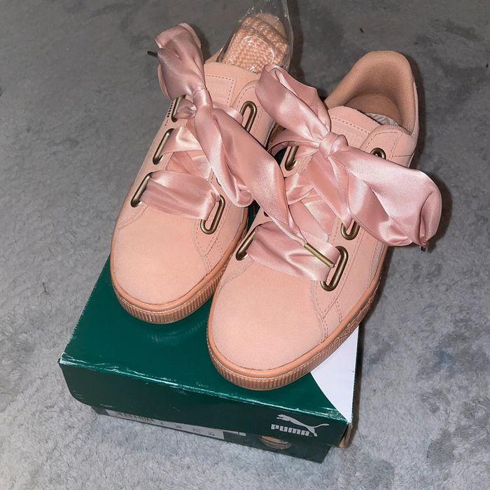 Puma basket suède rose / corail neuves taille 38 - photo numéro 1