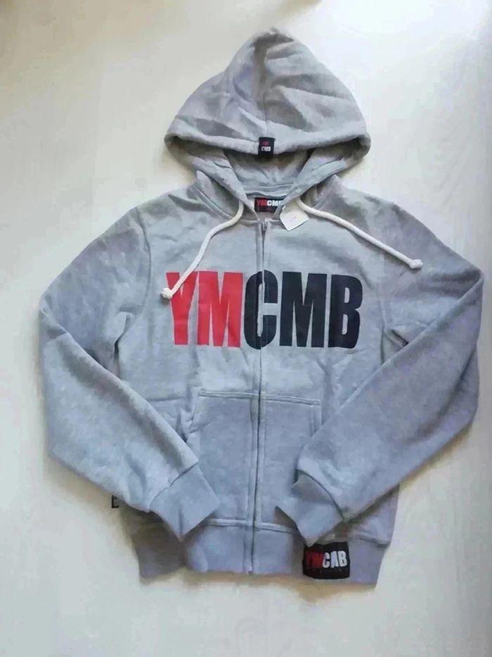 Gilet à capuche YMCMB taille XS