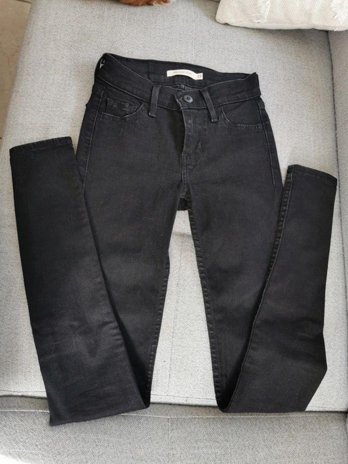 Jeans Levi's femme 710 super skinny noir Taille W23L30  XS - photo numéro 1