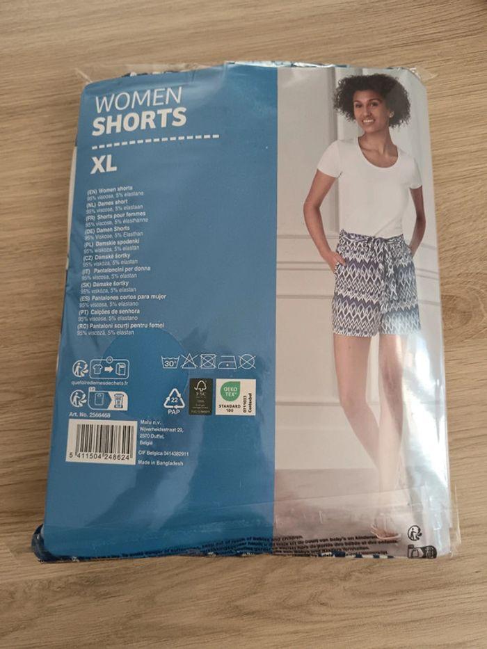 Short taille xl neuf - photo numéro 2