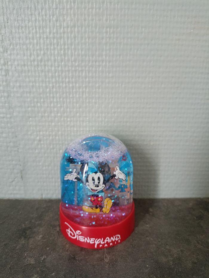 Boule à neige de Disneyland