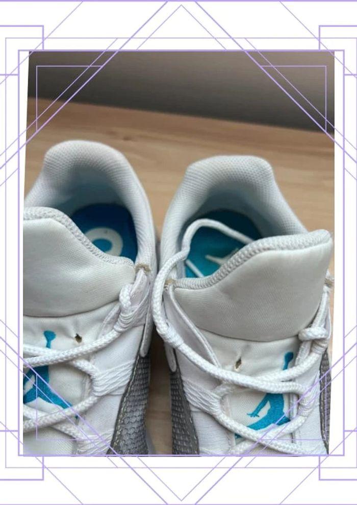 👟 Jordan 11 CMFT Basse Blanc Néo Turquoise Pointure FR 45 US 11 👟 - photo numéro 12