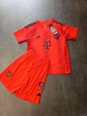 Kit Bayern Munich Saison 24/25 floqué Kane 9 taille 8 ans