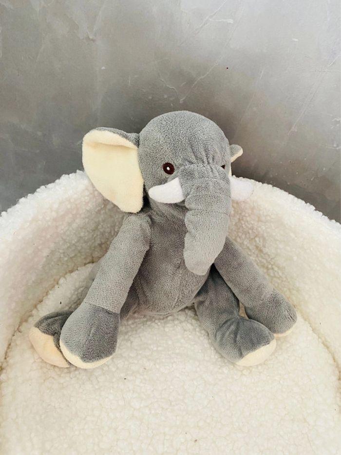 Peluche éléphant neuf - photo numéro 2