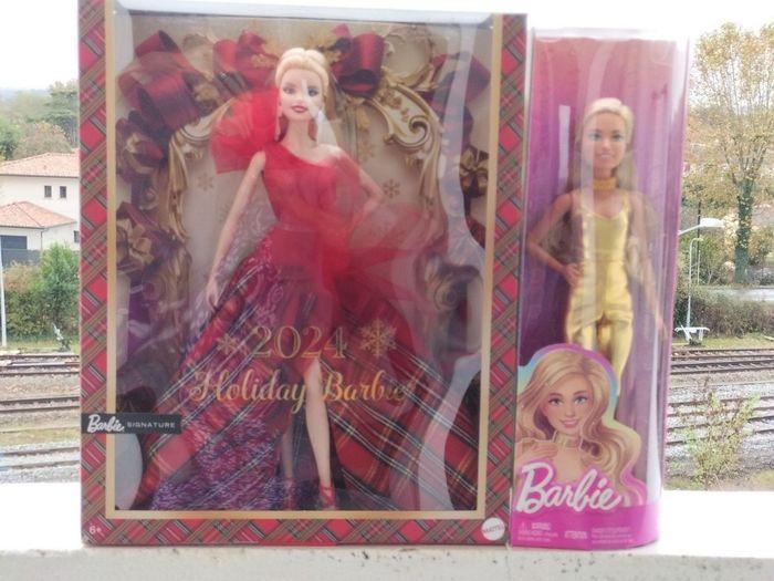 Barbie signature blonde joyeux Noël et barbie fashionistas - photo numéro 1