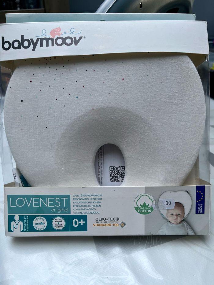 Lovenest cale tête bébé ergonomique Babymoov - photo numéro 1