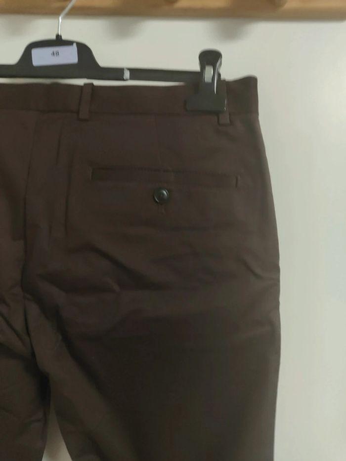 Chino bordeaux - photo numéro 4