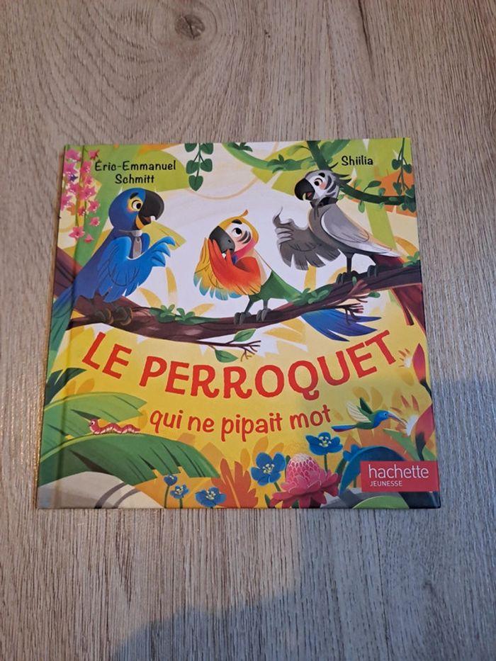 Le perroquet qui ne pipait mot - photo numéro 1